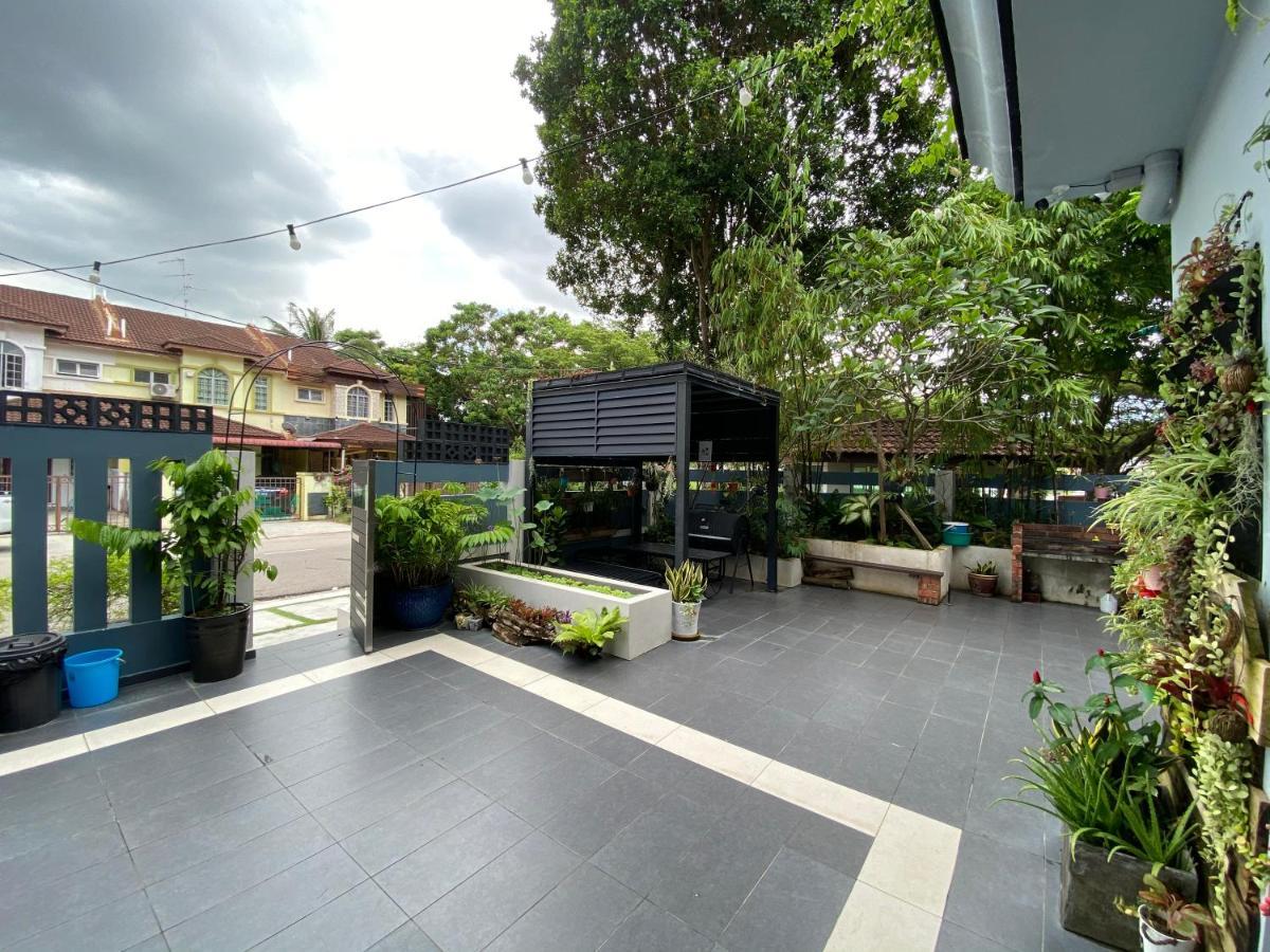 Oneriimba Private Pool & Garden Residence Johor Bahru Exterior foto