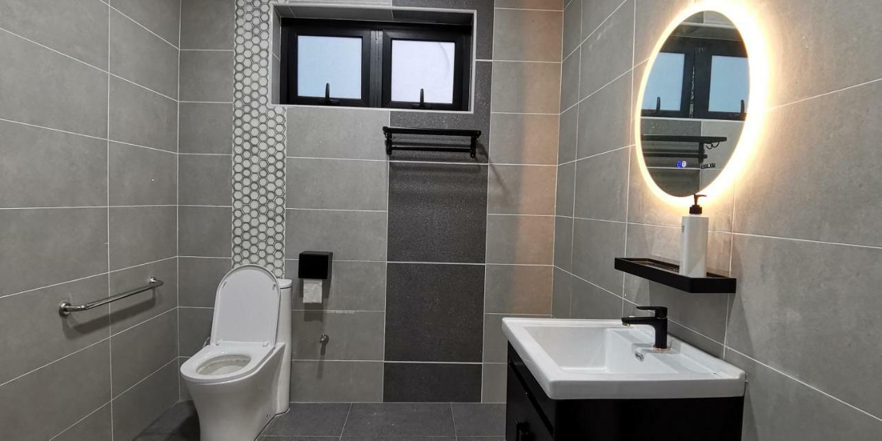 Oneriimba Private Pool & Garden Residence Johor Bahru Exterior foto